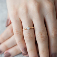 CLAWS PIRLANTA TEKTAŞ - 0,50 ct