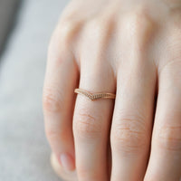 BAŞAK KADIN YAN YÜZÜK