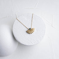 SOLE SAFİR KOLYE - SARI ALTIN