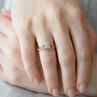 BAŞAK KADIN YAN YÜZÜK