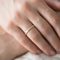 SADE MAT PIRLANTALI KADIN ALYANS