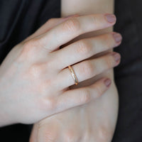 SADE PARLAK PIRLANTALI KADIN ALYANS