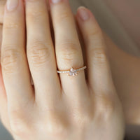 ÜÇGEN MORGANITE PIRLANTALI TEKTAŞ