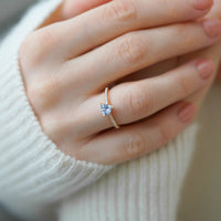 ÜÇGEN BABY BLUE SAFİR TEKTAŞ