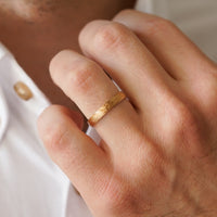 AĞAÇ KABUĞU BOMBELİ ERKEK ALYANS