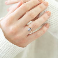 NORTH NO:13 SPINEL TEKTAŞ