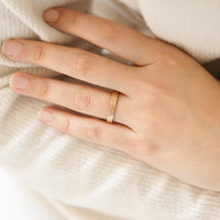 ÇEKİÇ KADIN ALYANS