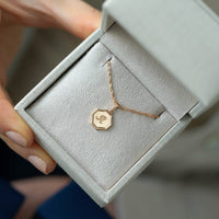 FOREVER YOURS - ÇERÇEVE HARF KOLYE