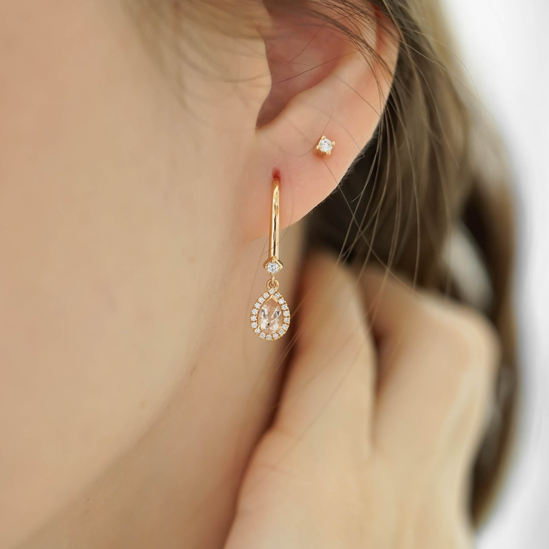 DAMLA MORGANITE PIRLANTALI KÜPE