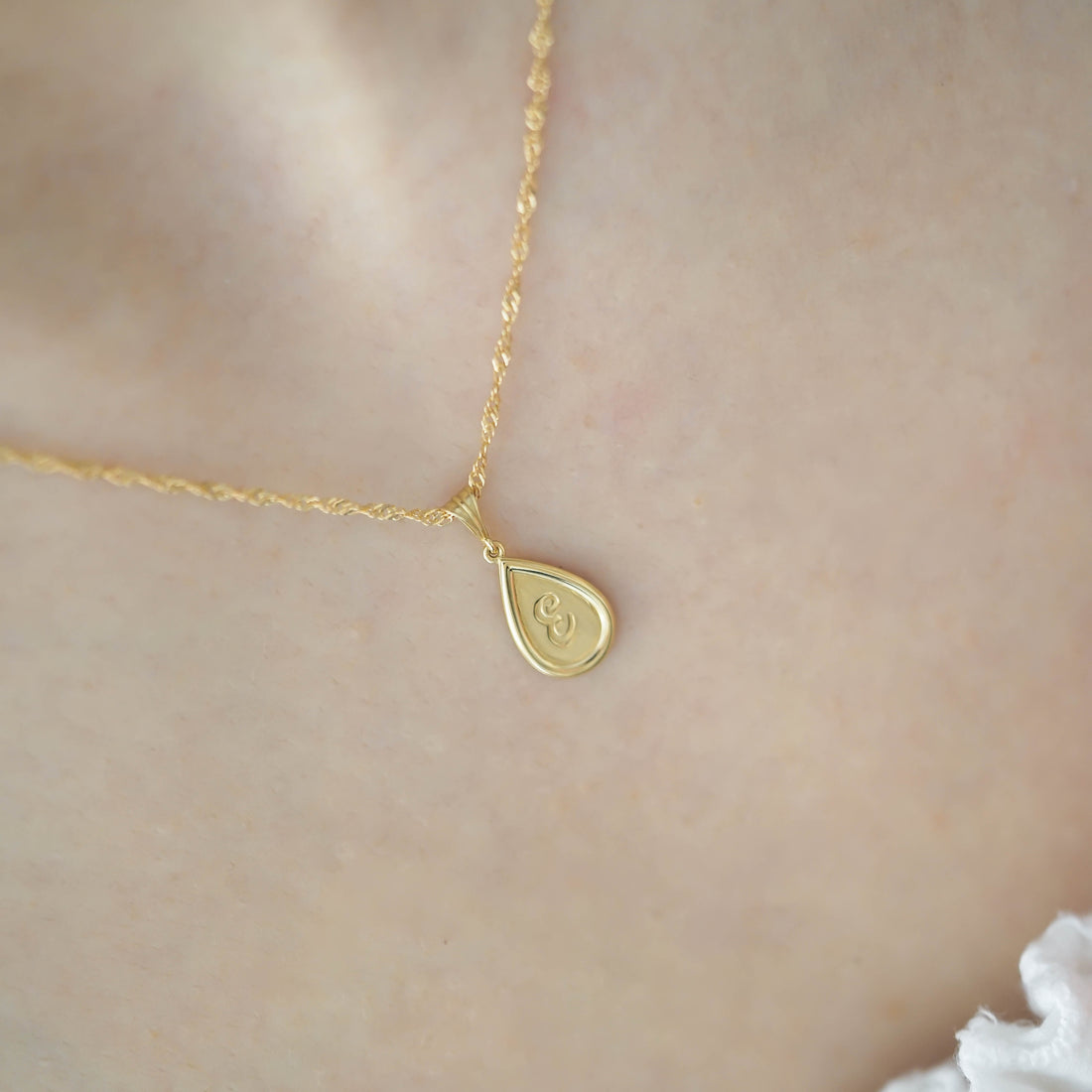 FOREVER YOURS - DAMLA HARF KOLYE