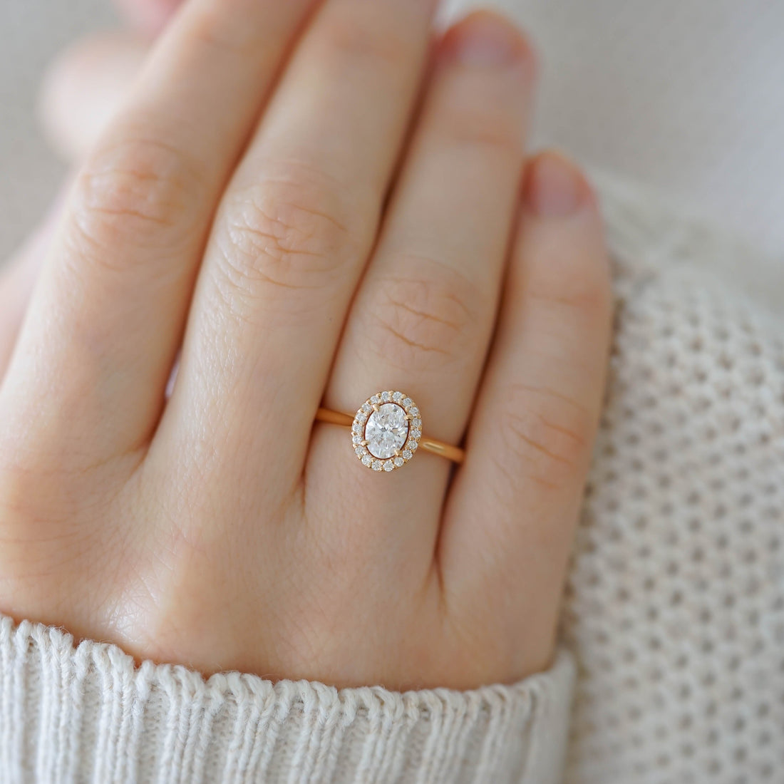 burcu-okut-jewellery-jewelry-designer-vintage-oval-diamond-engagement-ring-18K-solid-gold-proposal-natural-gem-stone-ring-woman-man-elegant-