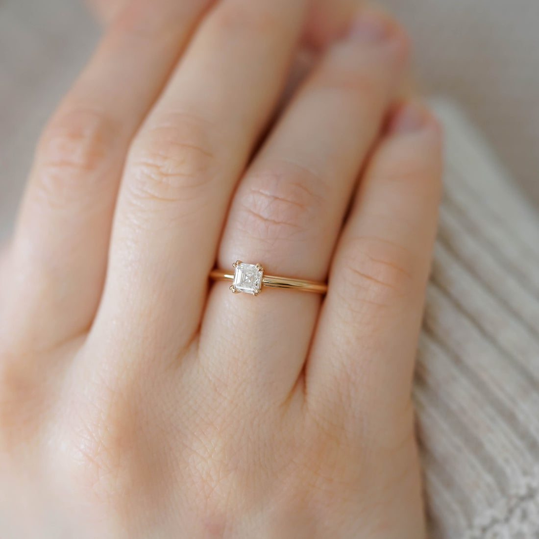 burcu-okut-jewellery-jewelry-natural-diamond-engagement-ring-yalın-asscher-ring-woman-proposal-18K-solid-rose-gold-gift-unique-gia-certificate-elegant-timeless- (1)