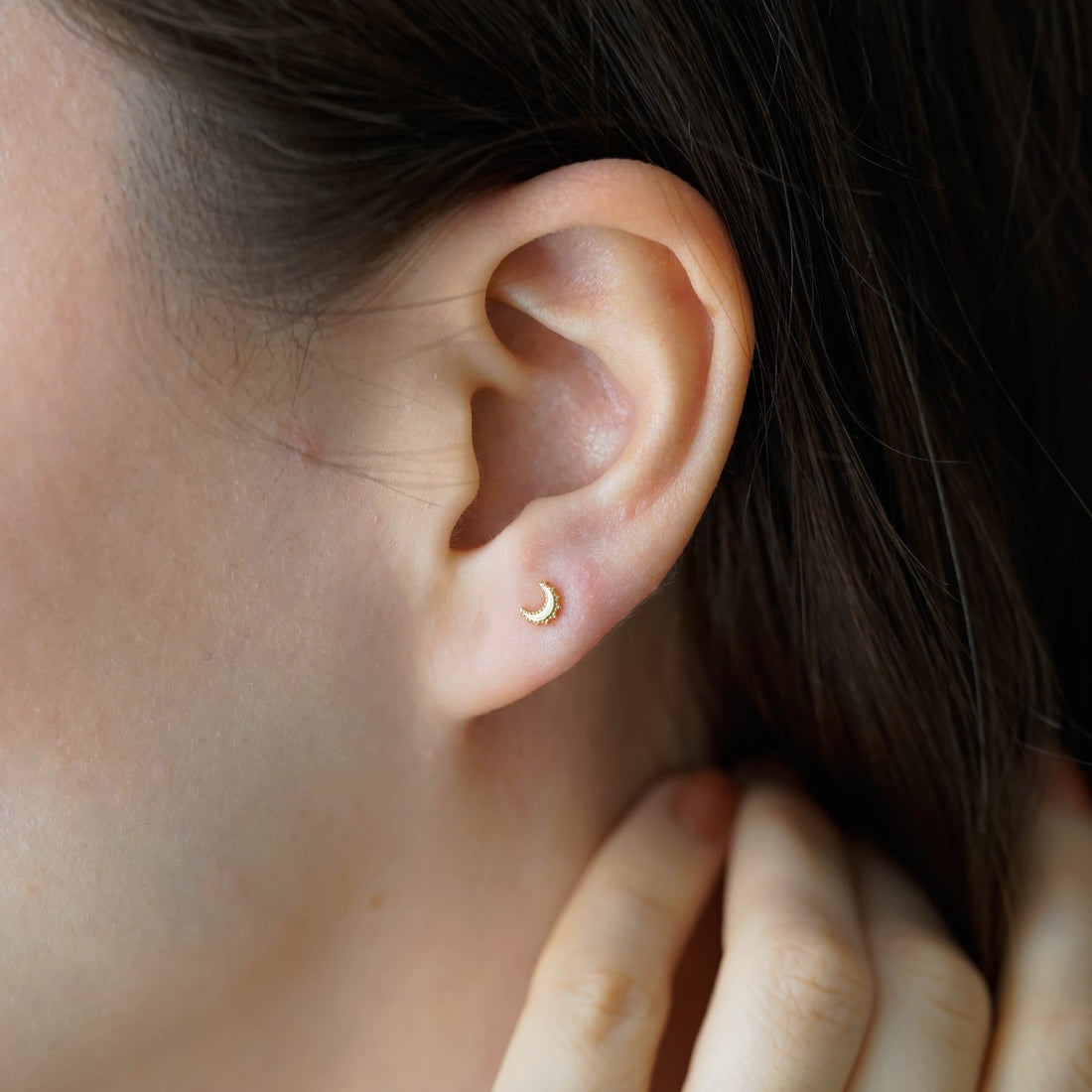 CRESCENT PIERCING - SARI ALTIN