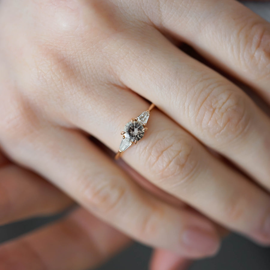 JOY TAUPE SAFİR TEKTAŞ