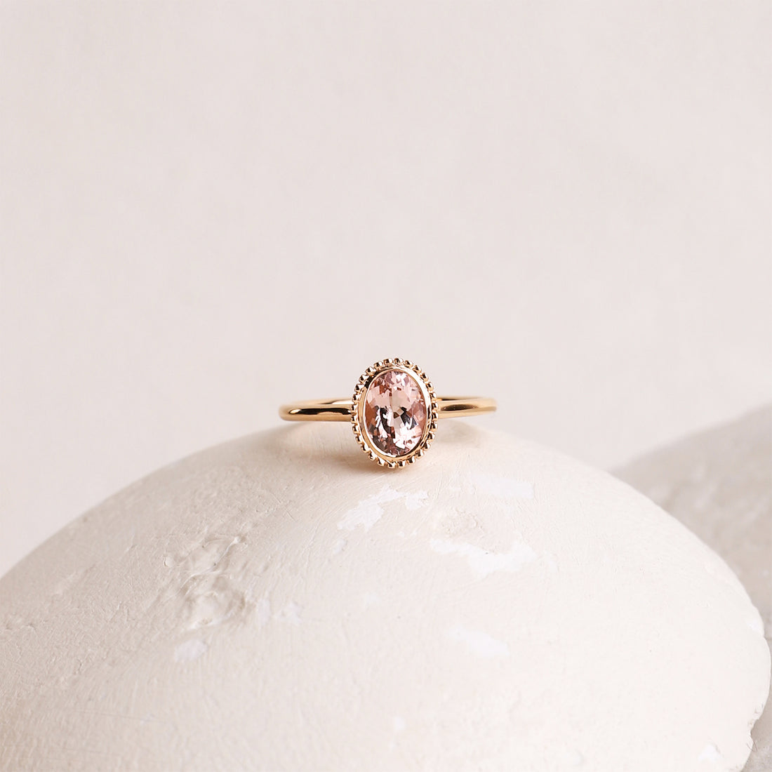 DOT OVAL MORGANITE TEKTAŞ