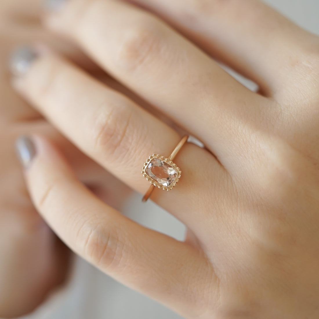 DOT DİKDÖRTGEN MORGANITE TEKTAŞ