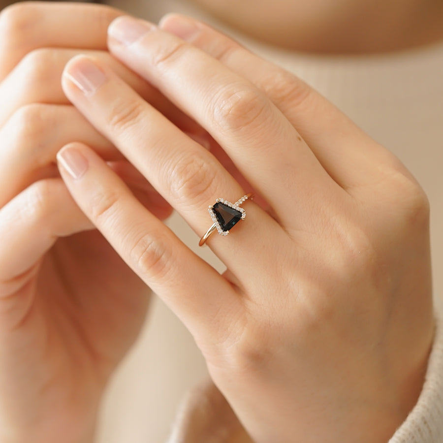 NORTH NO:11 SPINEL TEKTAŞ