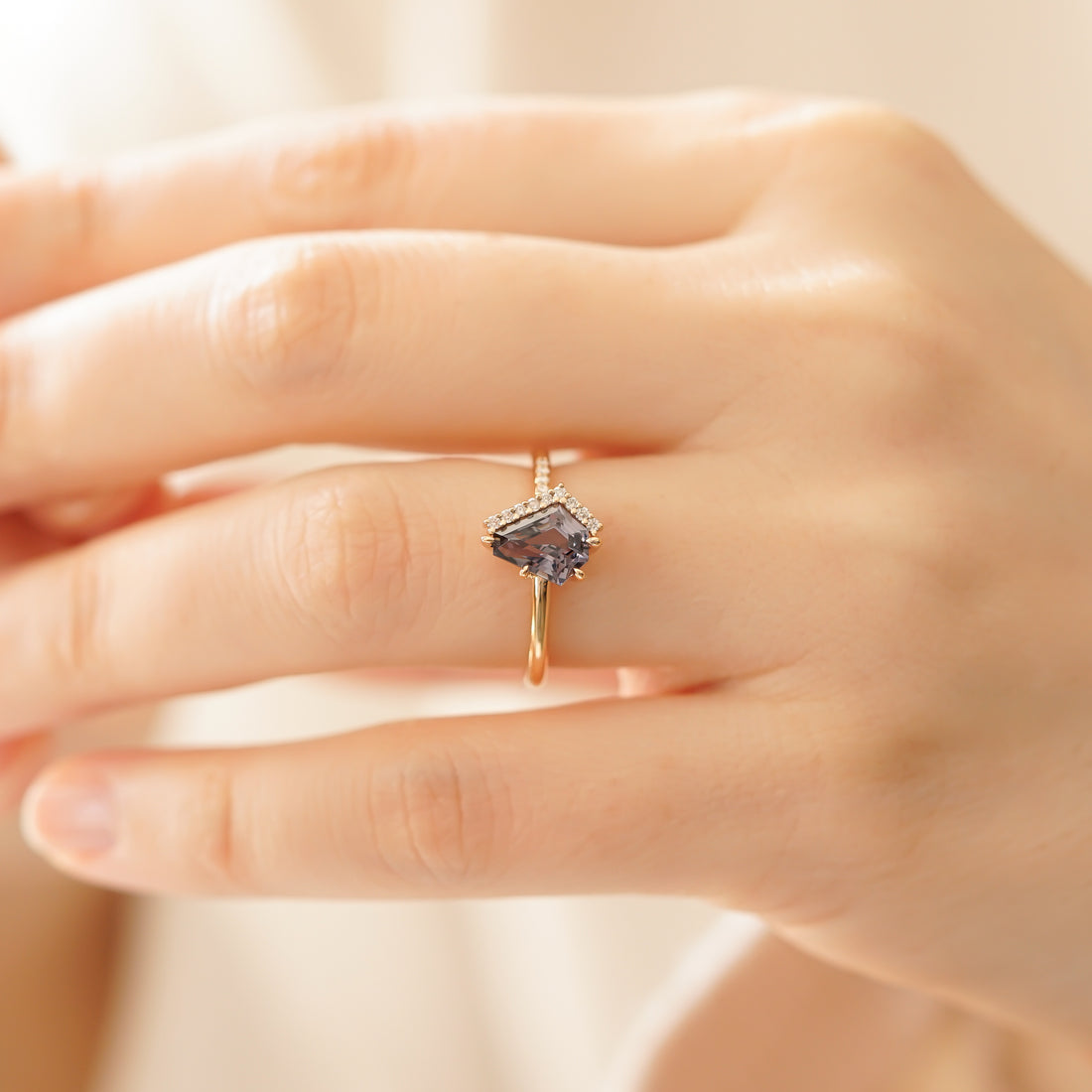 NORTH NO:6 SPINEL TEKTAŞ