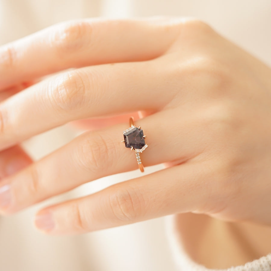 NORTH NO:9 SPINEL TEKTAŞ