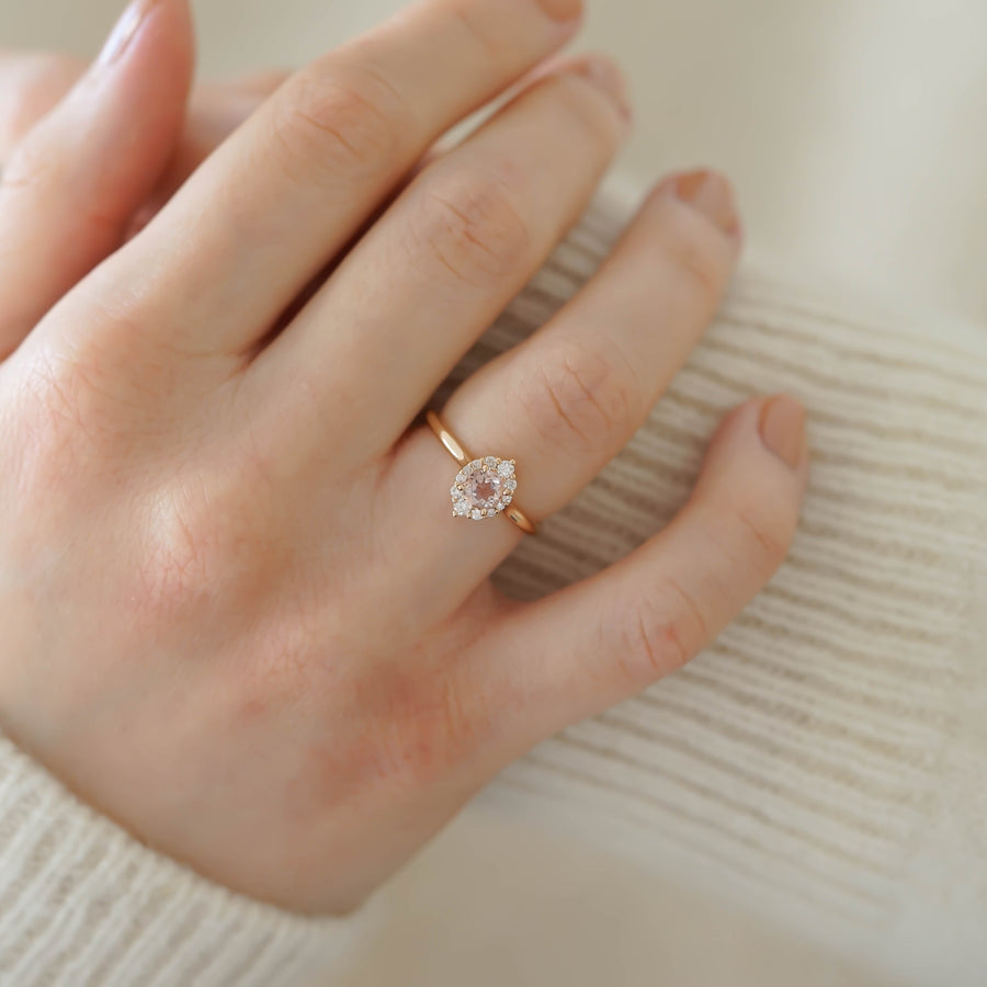 YUVARLAK LOTUS MORGANITE TEKTAŞ