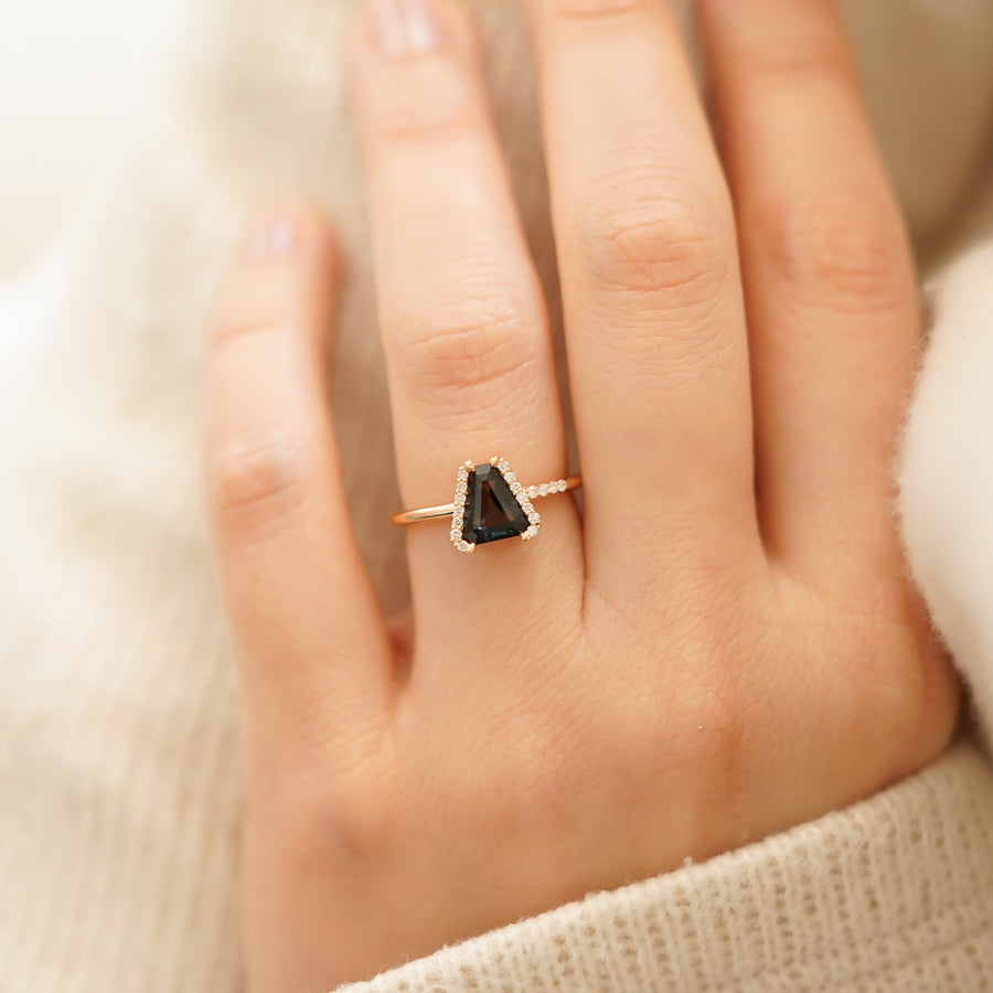 NORTH NO:11 SPINEL TEKTAŞ