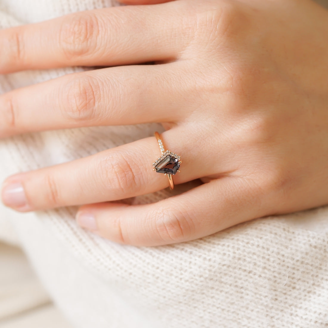 NORTH NO:6 SPINEL TEKTAŞ